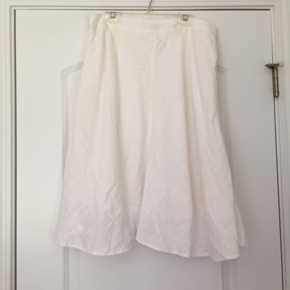 Linen A-Line Skirt - Picture 2 of 4